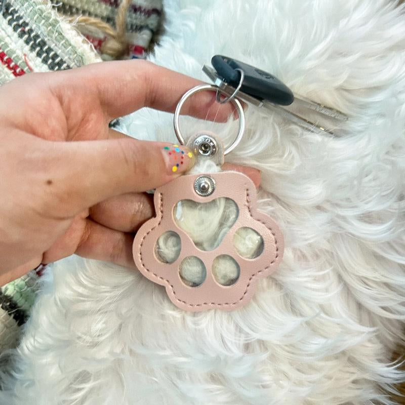 4 Pack Creative Pet Hair Keychain Hangers - Unique Keepsakes for Cat and Dog Owners